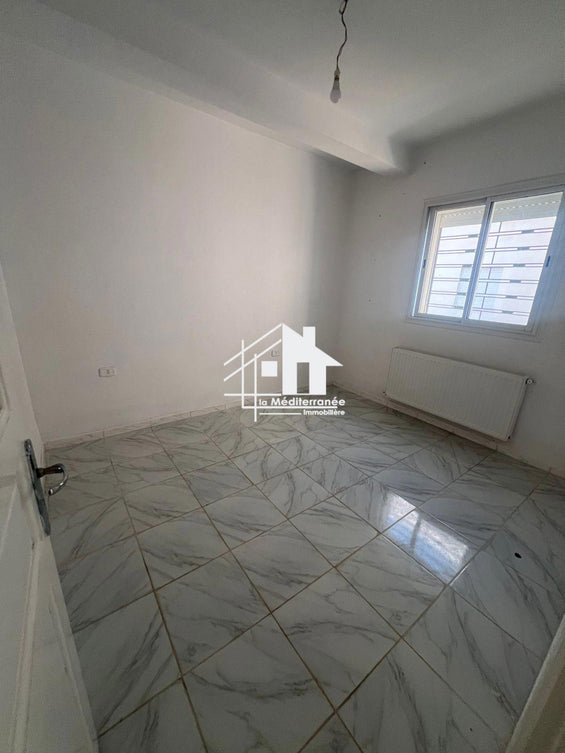 location appartement s2 à 20 mars bardo