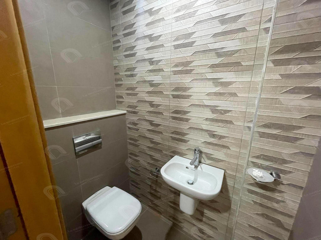 A louer un bureau s3 à Ezzahra