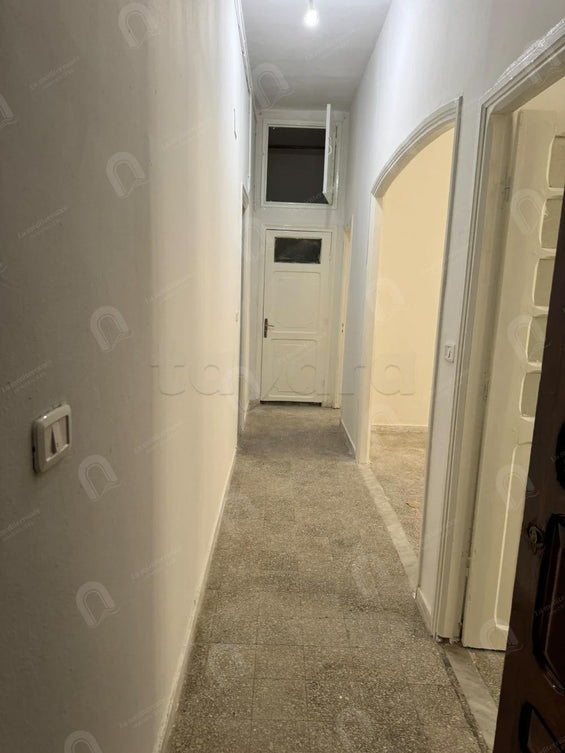 A louer appartement S+3 au centre ville