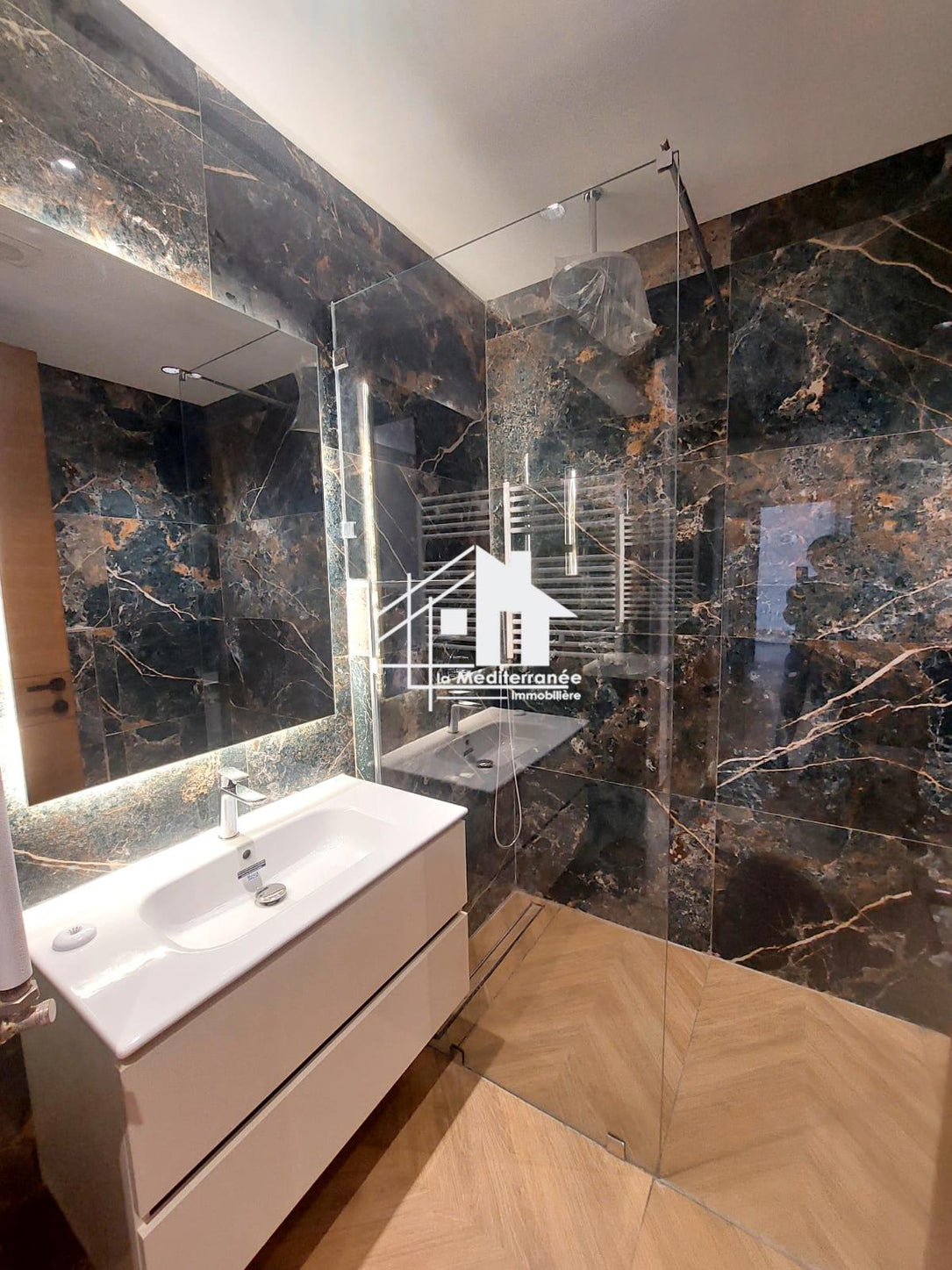 A vendre S2 avec jardin à la Soukra