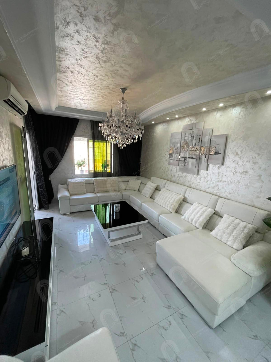 A vendre un appartement S+3 hst au bardo hedi chaker
