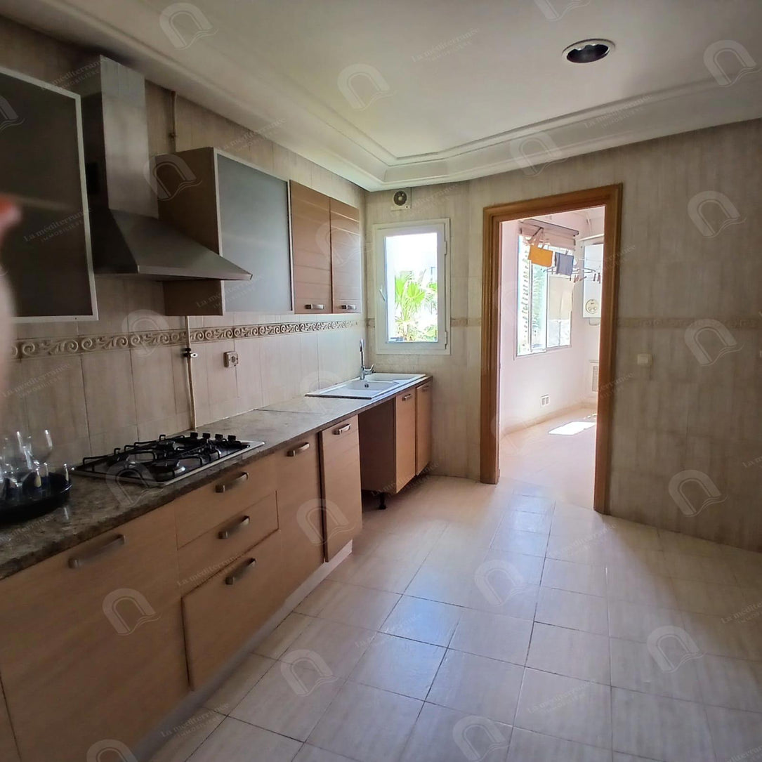 Un appartement S+4 aux Berges du Lac 2