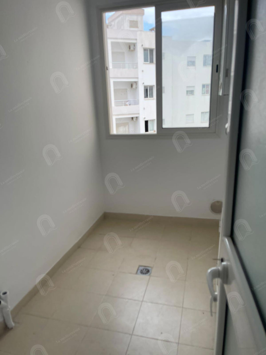 A louer un appartement s+2 à jardin d'el menzah 2