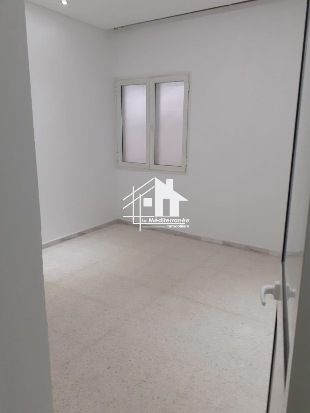 A louer appartement S+3 Indépendant au Bardo