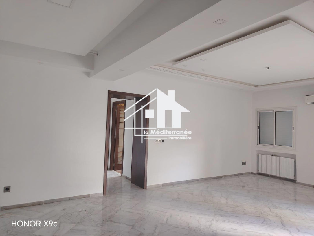 a vendre s+2 a jardin d'el menzah 2