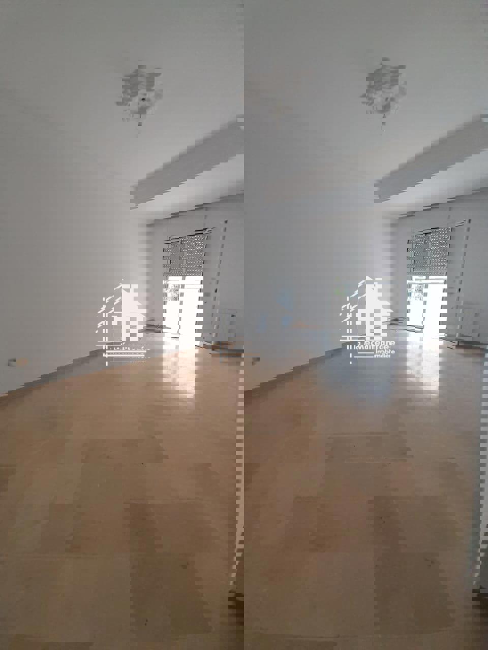A louer appartement s2 à Boumhel Coté carrefour