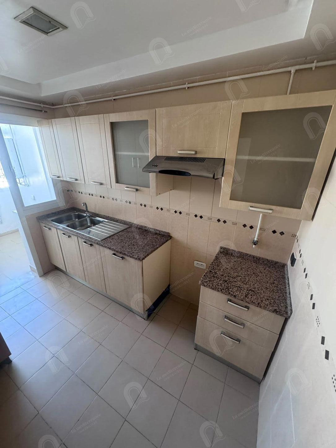 À vendre Appartement S+2 à manouba