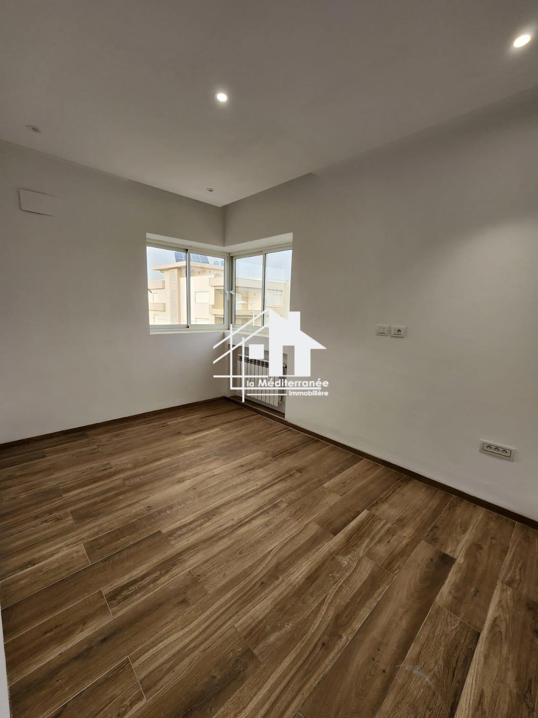 A louer s2 à la soukra