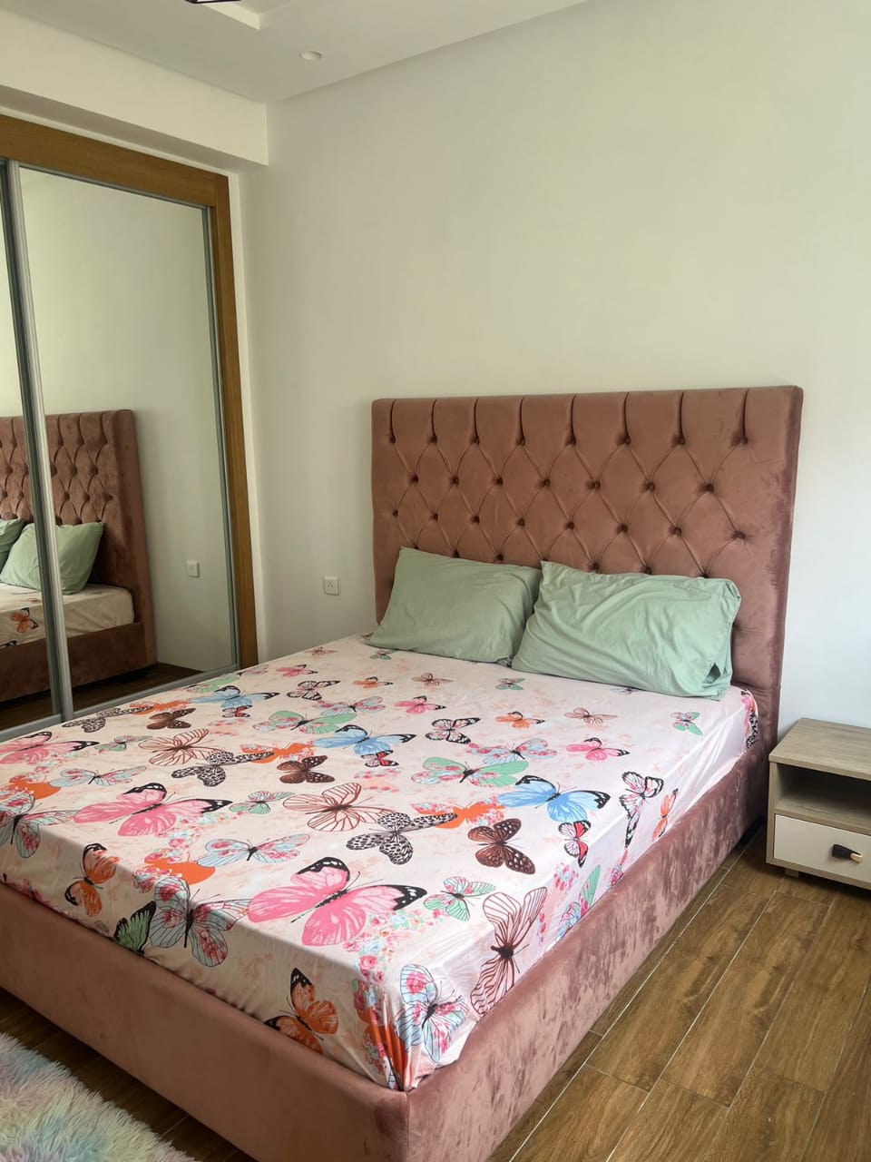 A louer un luxueux s+2 meublé à Ain Zaghouane nord