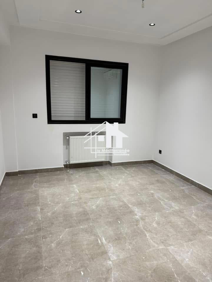 A louer appartement S+2 à Ain Zaghouan