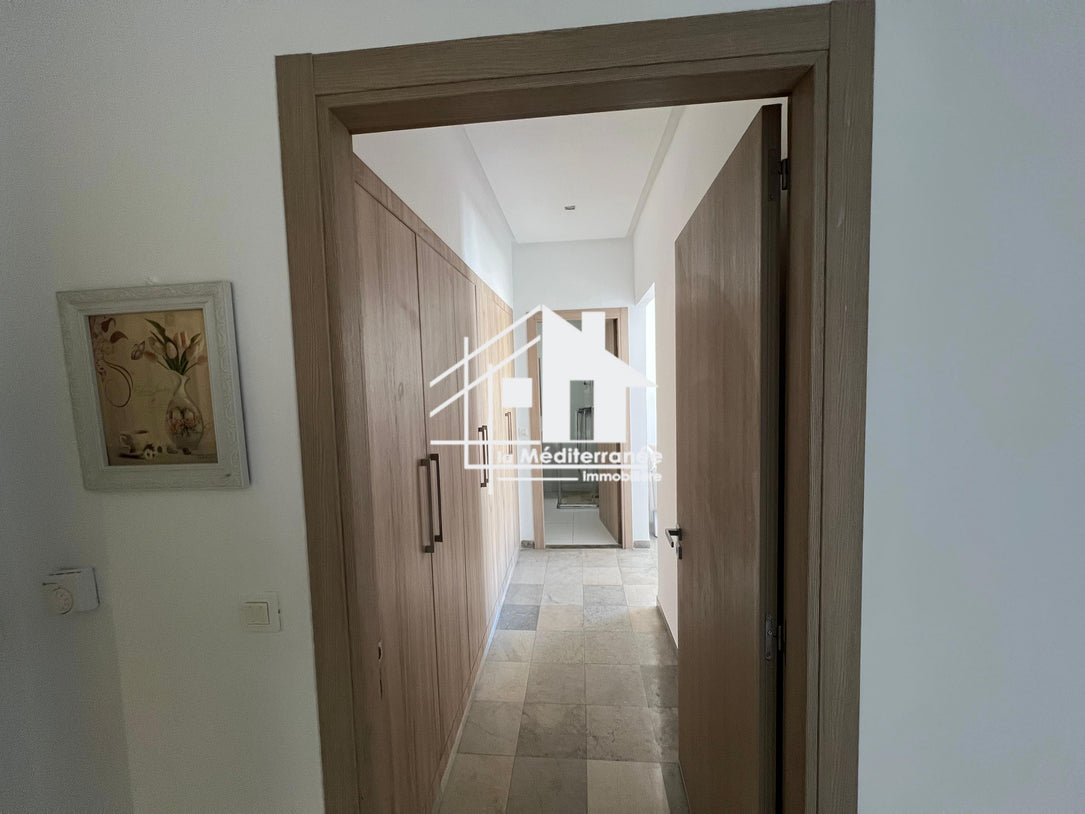 un appartement s+2 meublé à Ain Zaghouan nord