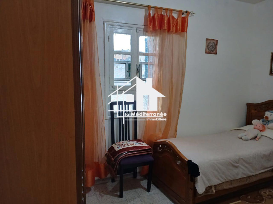 A vendre appartement s2 à Beb Souika