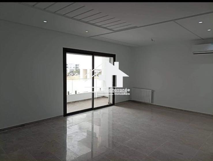 A louer s+4 à jardin de Carthage