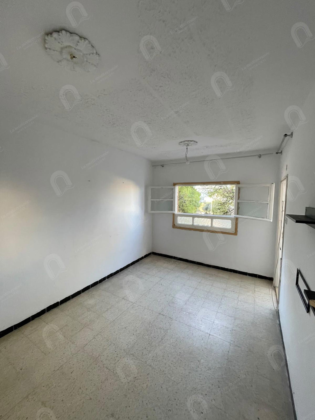 A vendre appartement S+2 à Khaznadar