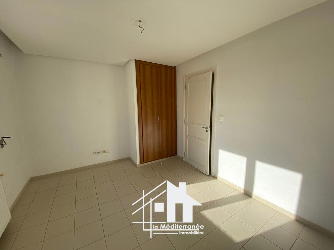 Appartement S+2 a Ain Zaghouan Nord