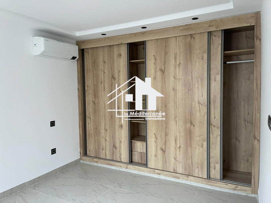 A vendre s+2 a menzeh 9C