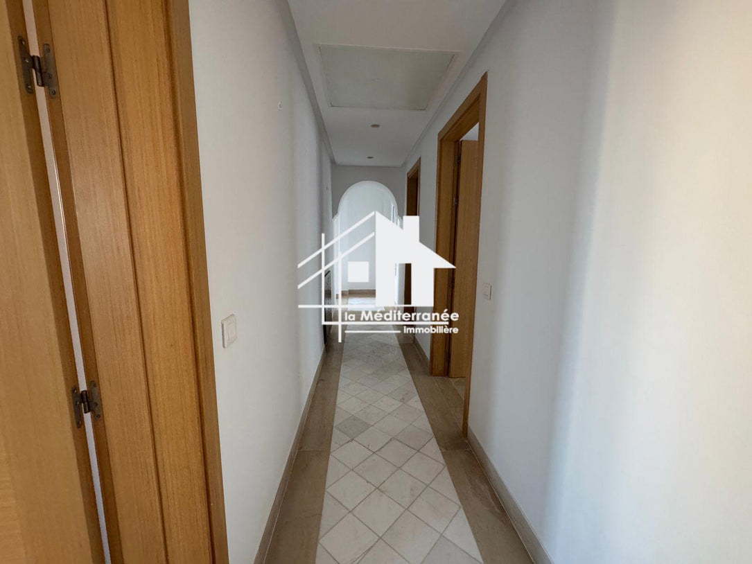A louer un Duplex S+3 marina gammarth