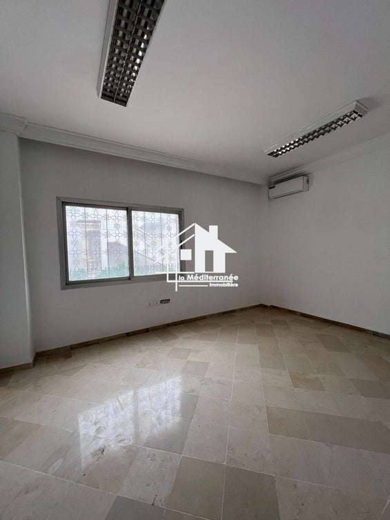 A louer un bureau H+1 au Bardo