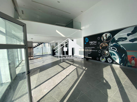 a vendre un depot au lac 3