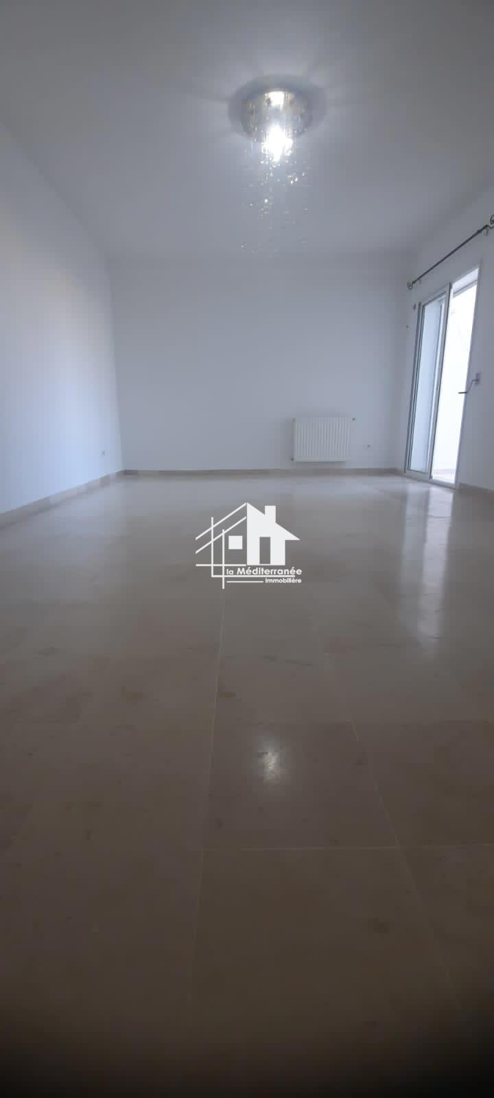 A louer appartement S+2 hst à manouba
