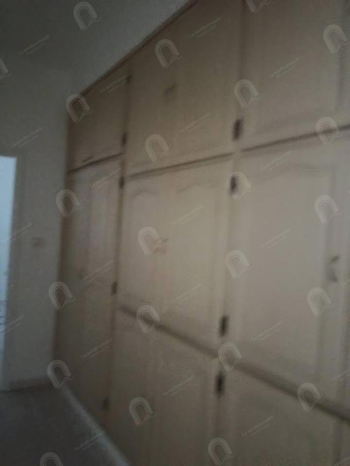 A louer un étage de villa S+2 indépendant  au bardo cité fatouma
