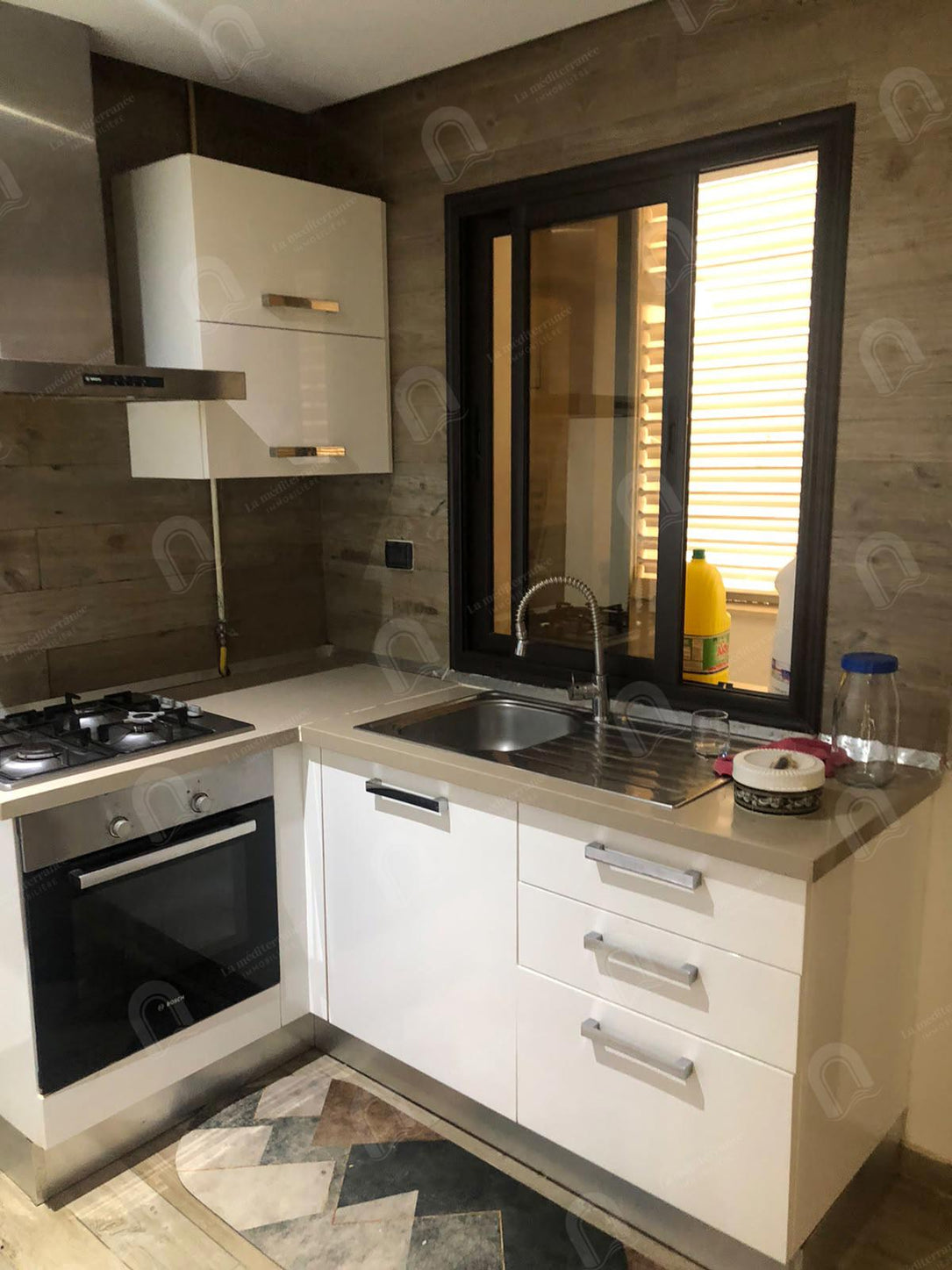 A louer un appartement s+1 à cité ennser 2