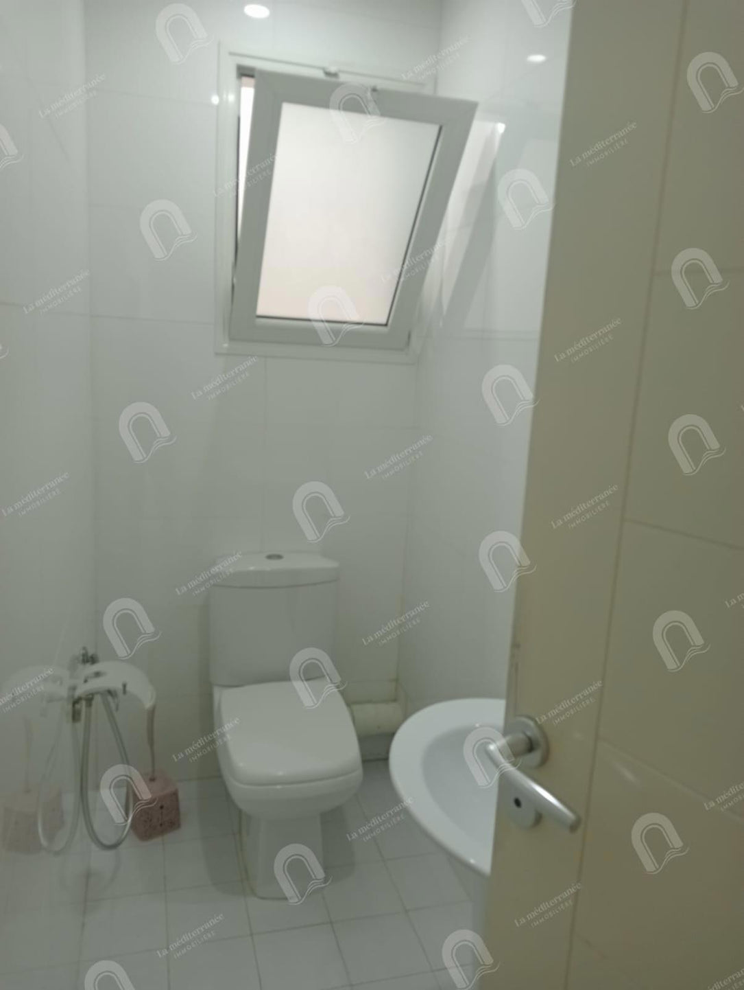 à vendre un appartement s+2 aux jardins d'el menzah 2