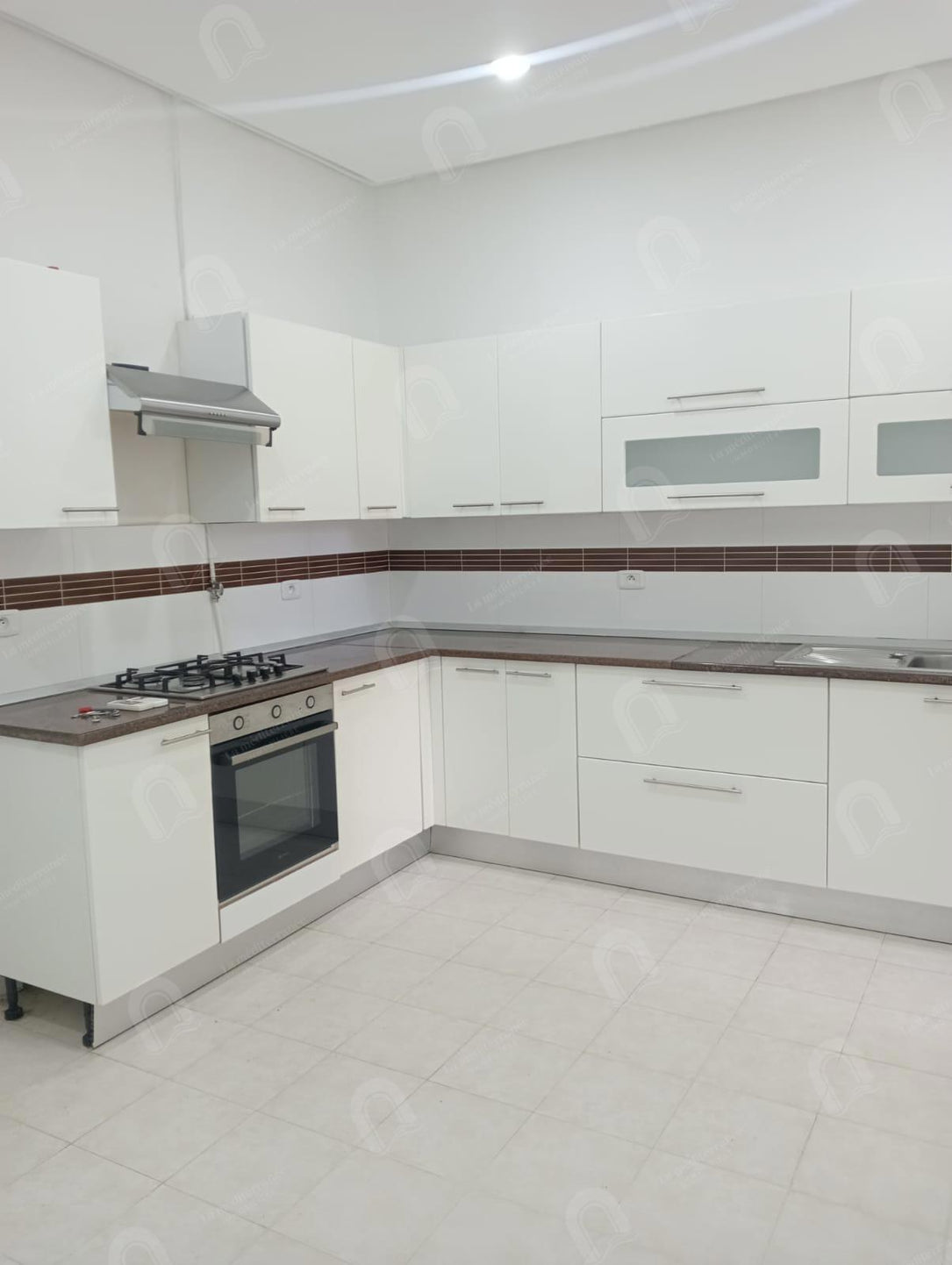 à louer un appartement s+2 aux jardins d'el menzah 2