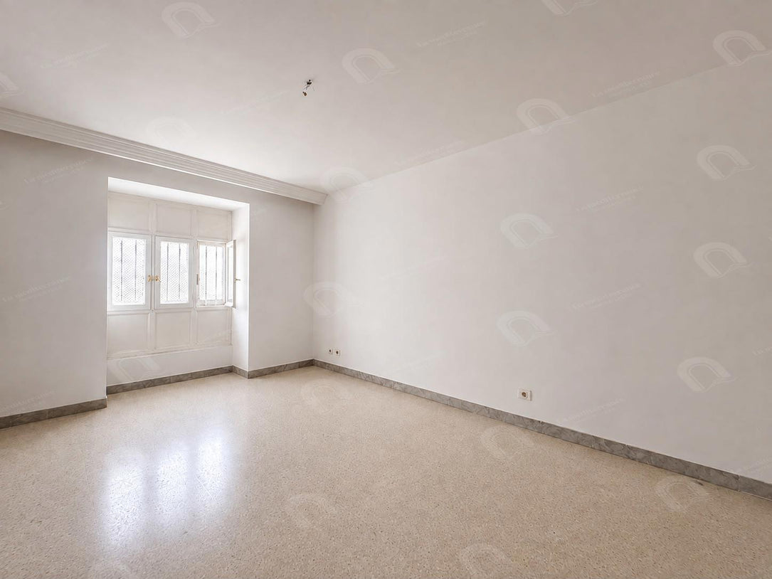 A louer duplex s+3 avec jardin à la Marsa