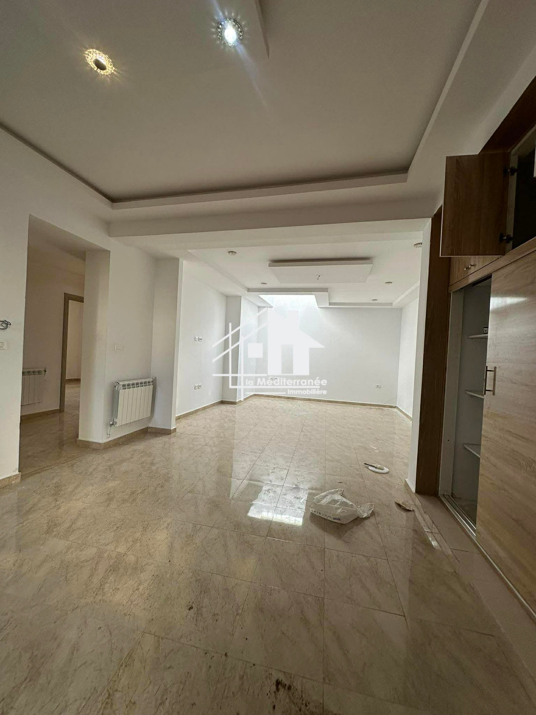 Etage de villa à Megrine Jawhra