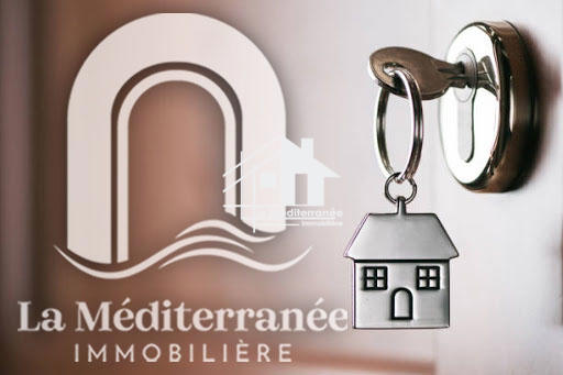 RDC de villa à Mégrine jawhara