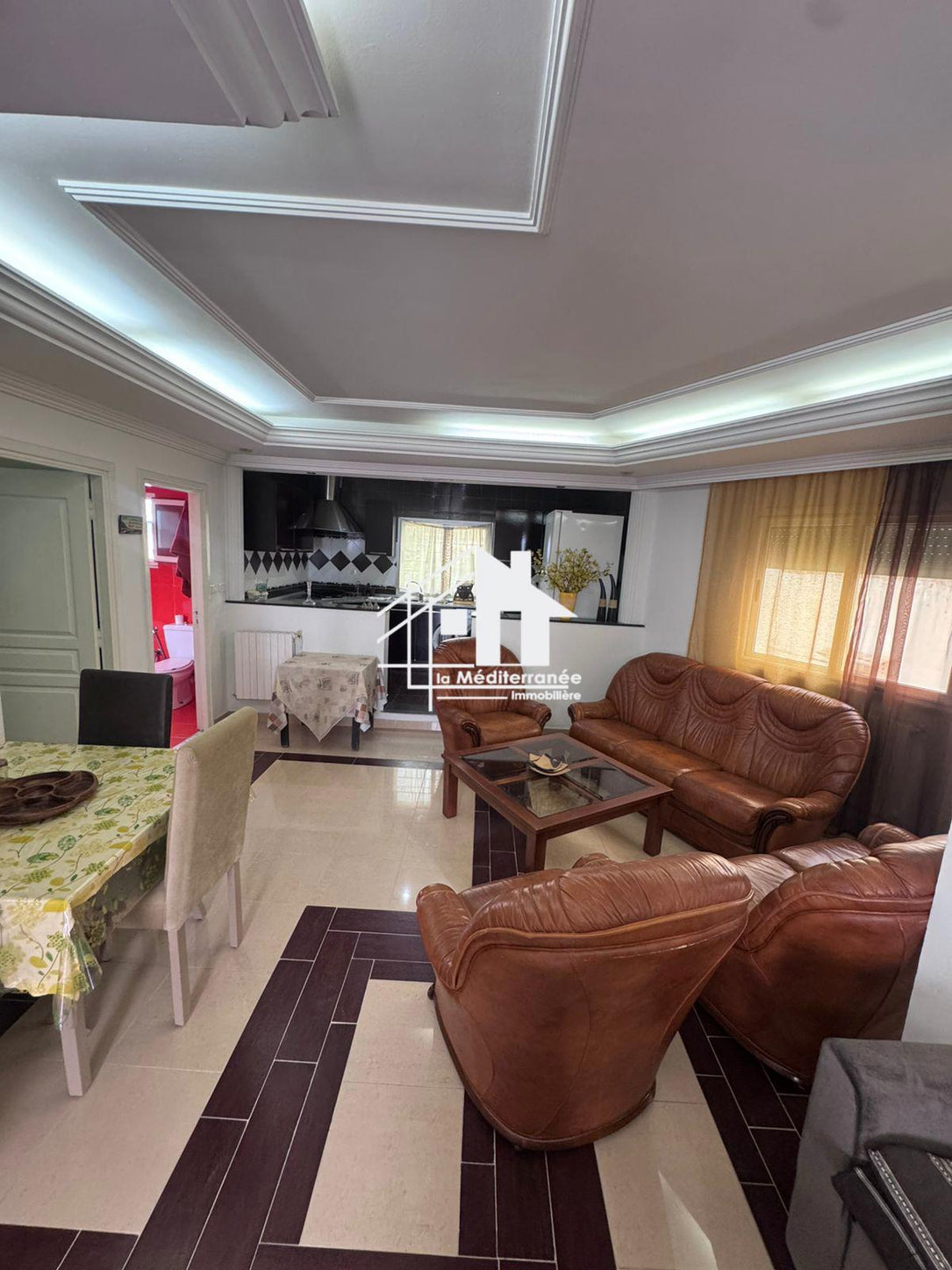 A vendre une villa 2S+5 au bardo