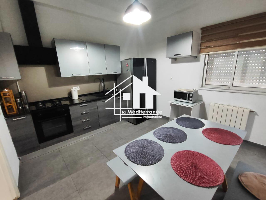 A louer un S+2 meublé à Chotrana 1