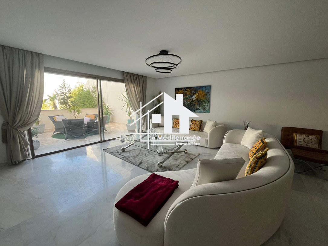 A louer un appartement s+2 vide à Gammarth touristiqie