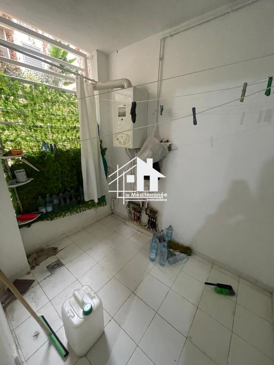 A louer appartement S+2 hst au Rdc à manouba