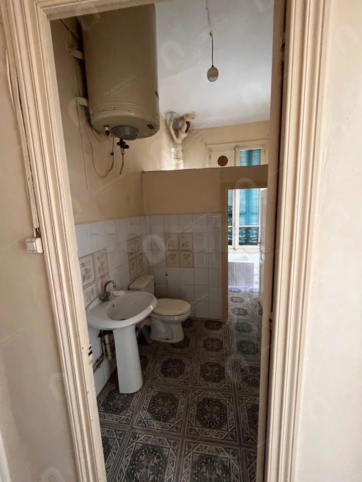 A vendre appartement s4 au centre ville Tunis