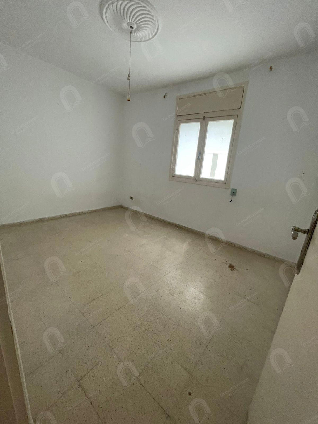 a vendre  un appartement s+2  Menzah 8