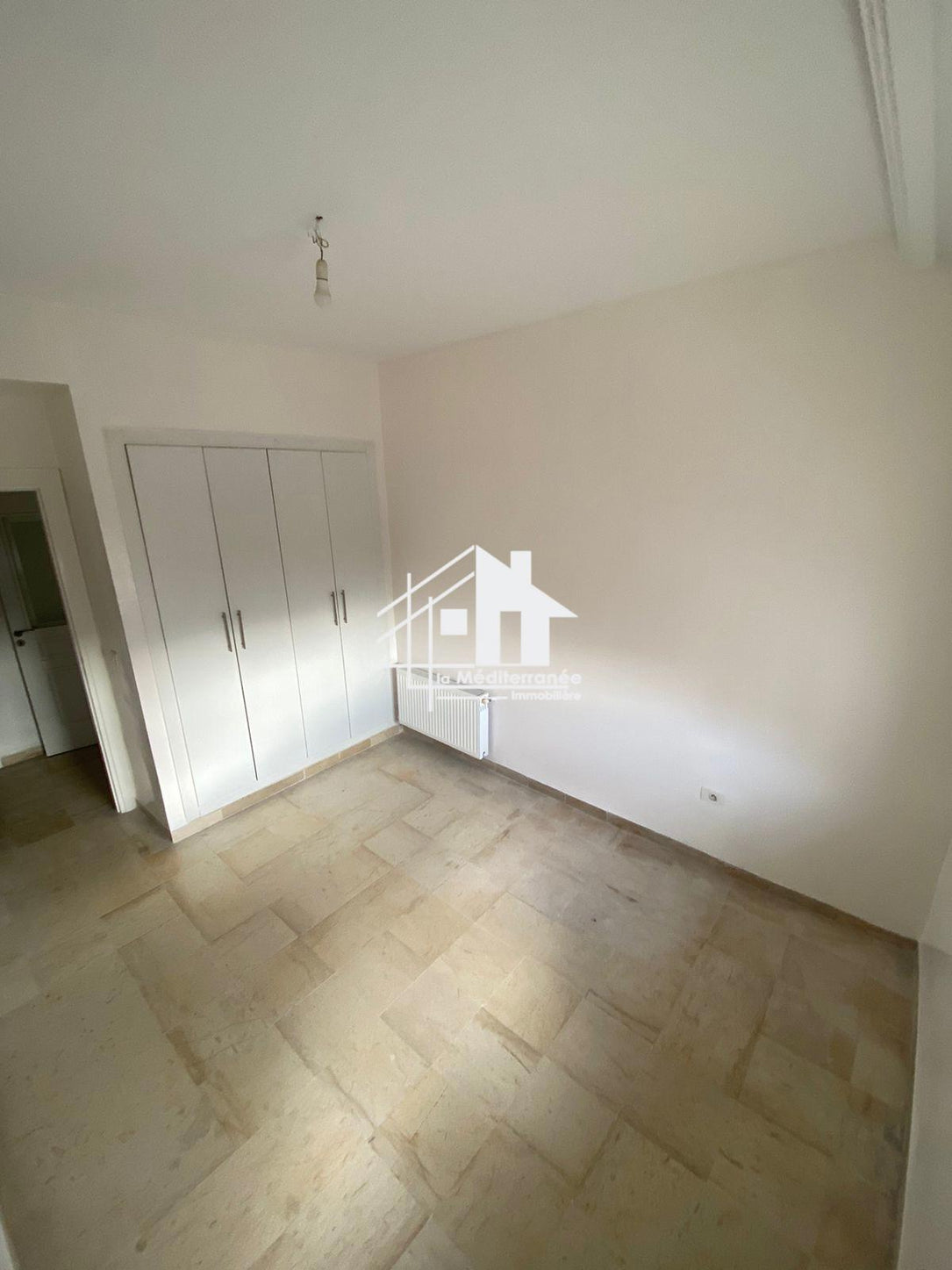 A louer appartement S+3 au bardo 2 Ras Tabia