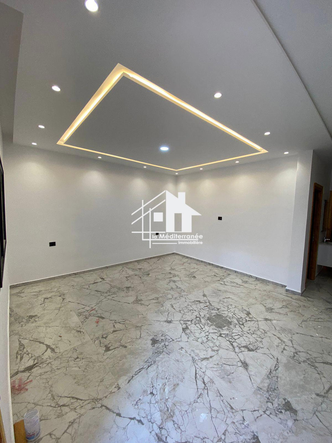 A louer étage de villa S+2 au Bardo