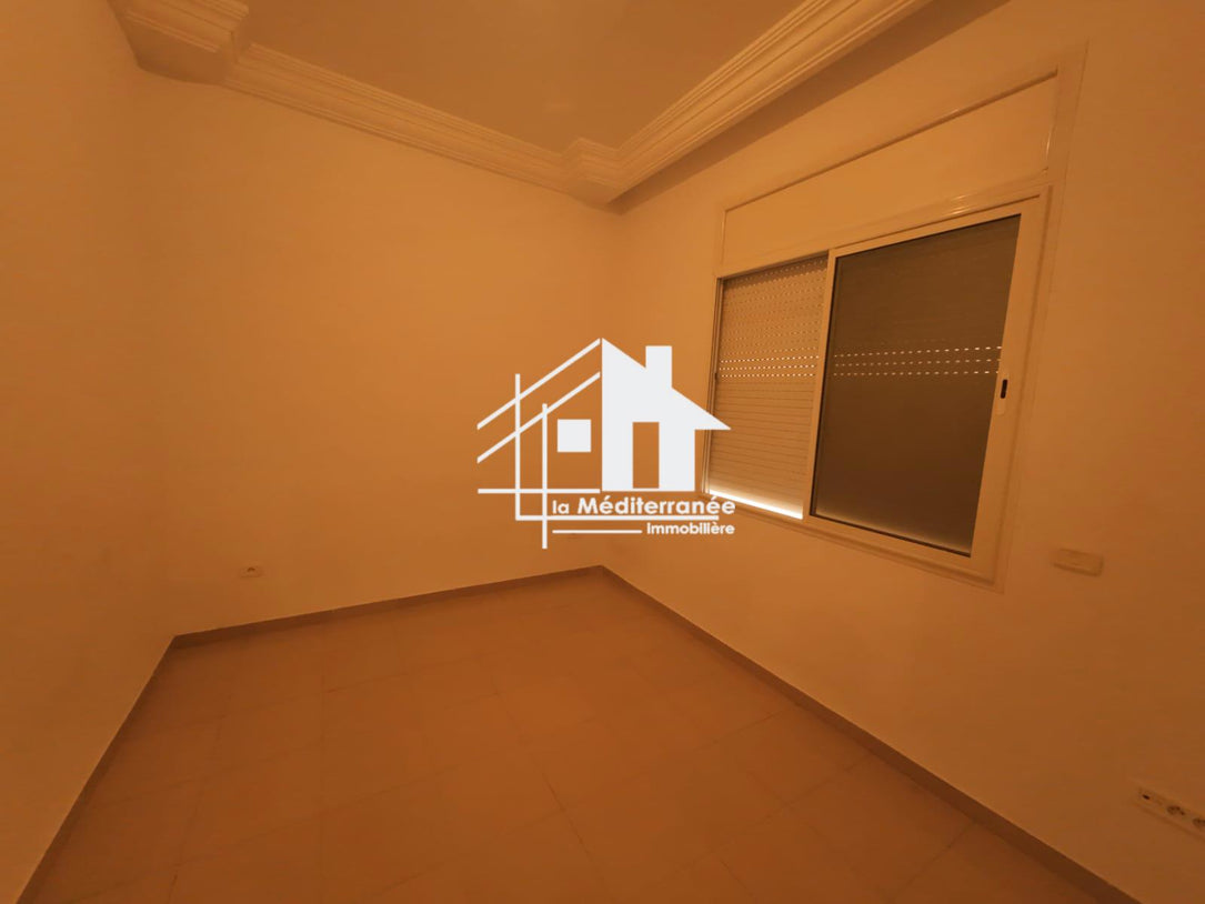 A louer étage de villa RDC s+3 a Bardo