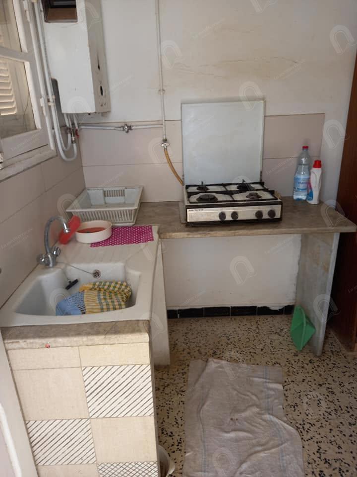 A louer un appartement S+2 meublé