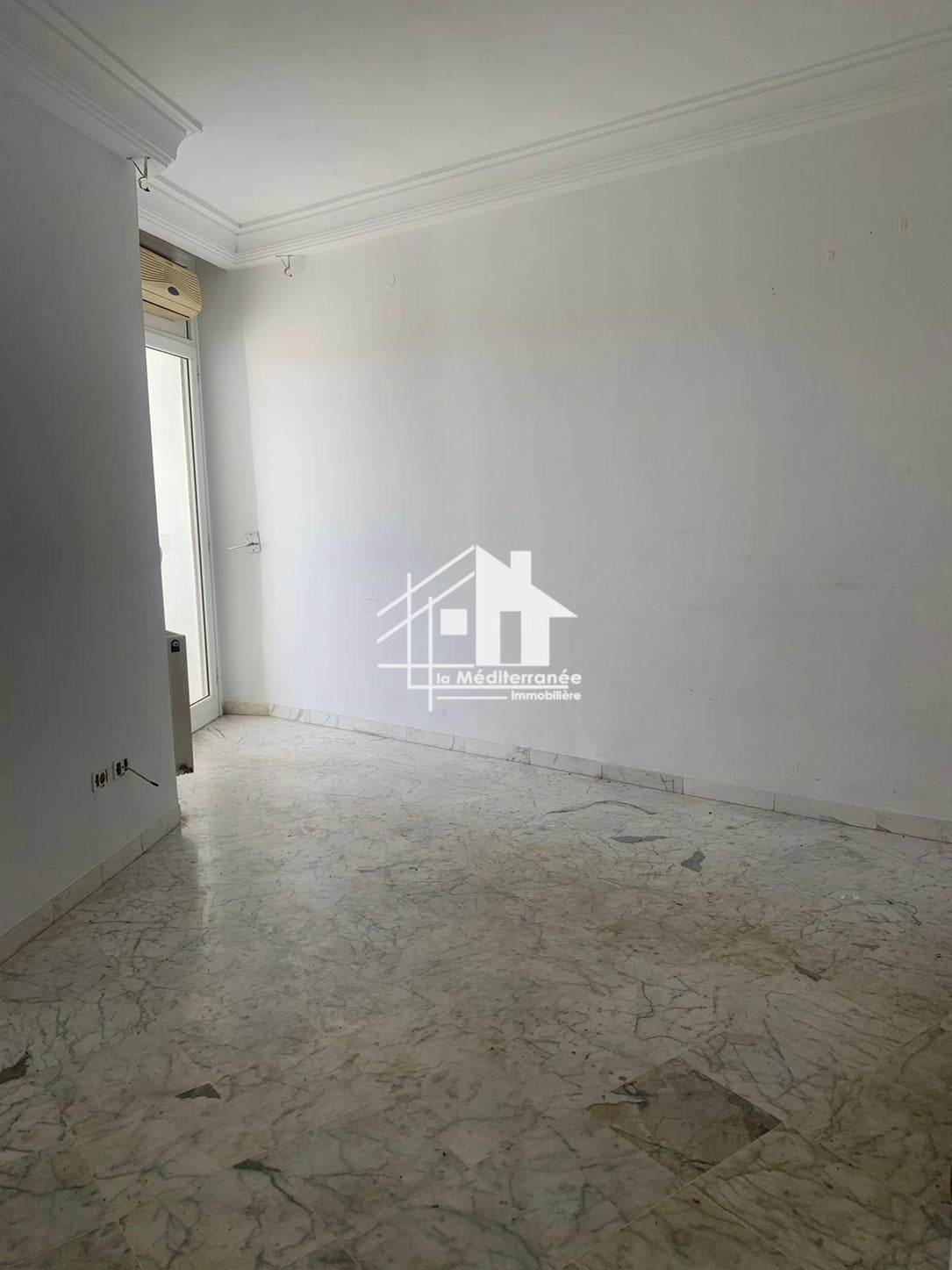 A vendre un  s+2 à menzah 7bis