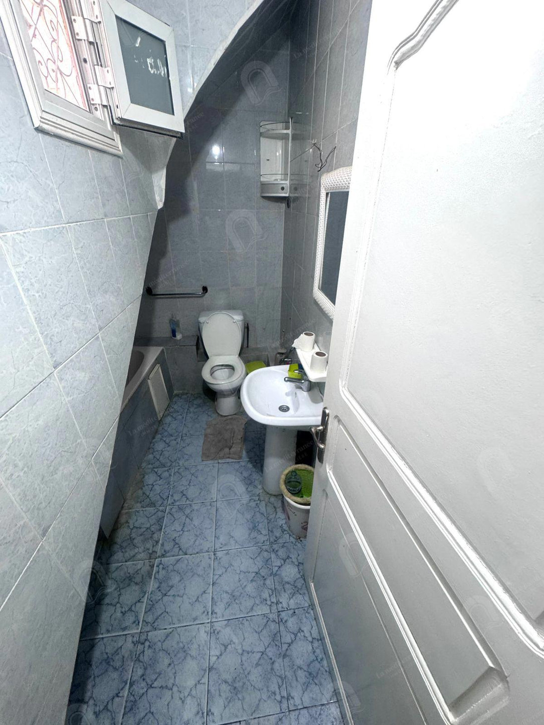 A louer étage de villa S+1 meublé au Bardo