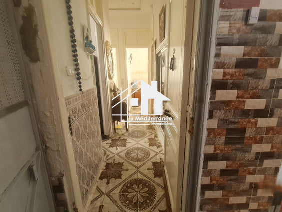 A vendre appartement s2 au Centre ville Tunis