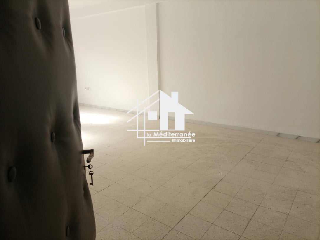 A louer bureau H+5 au centre ville, Tunis