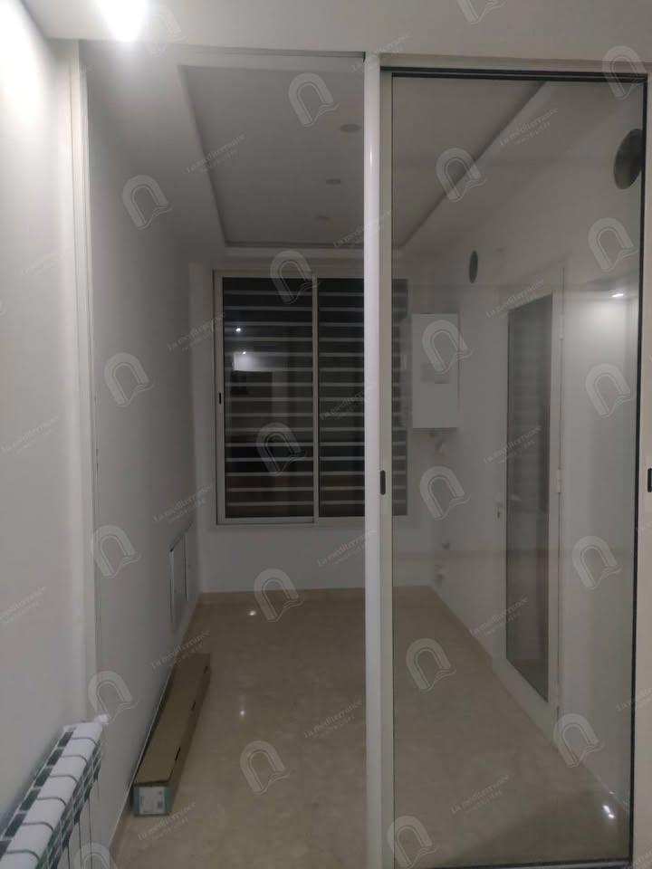 A louer appartement S+2 à Khaznadar