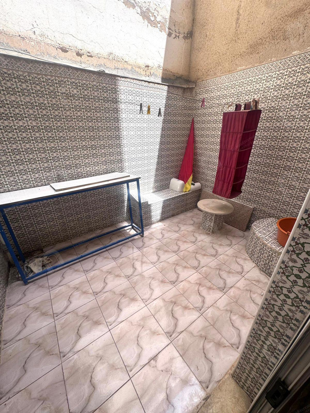 A louer étage de villa S+2 meublé au Bardo