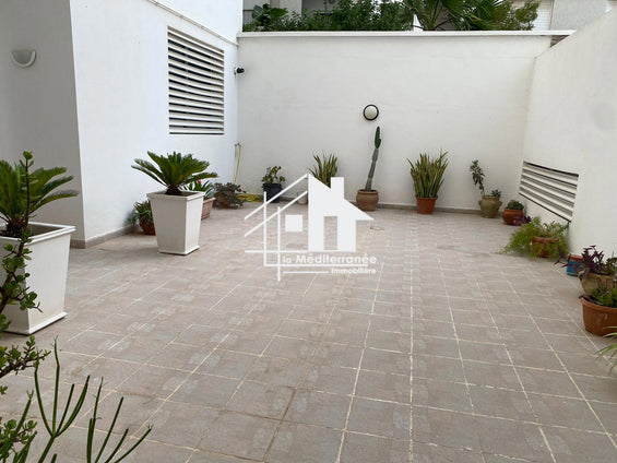 A louer duplex S2 avec terrasse à la soukra
