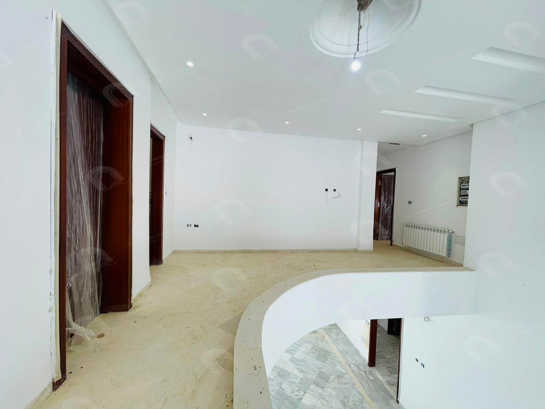 Villa a vendre à chotrana 3