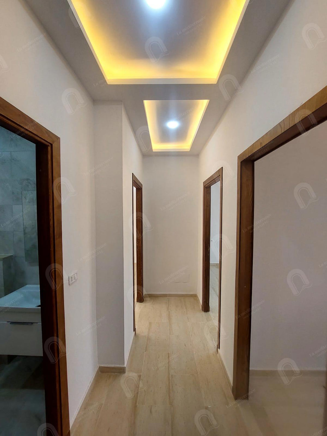 A louer étage de villa S2 à la soukra